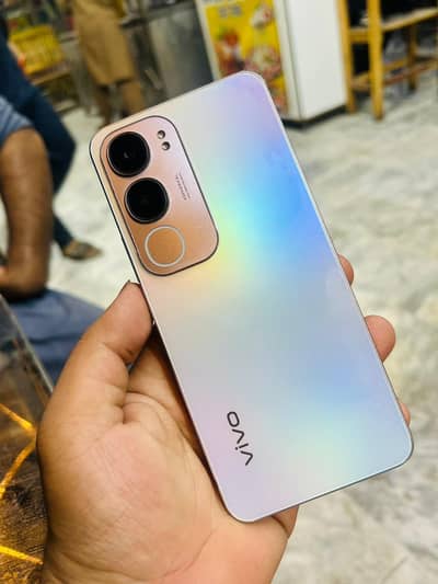 VIVO Y19S 6/128 LUSH CONDITION
