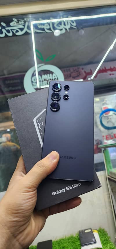 Samsung Mobile S25 Ultra