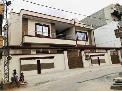 600YARD FIRST FLOOR 4BED D/D JAUHOR BLOCK 13 NEAR RADO BAKERY