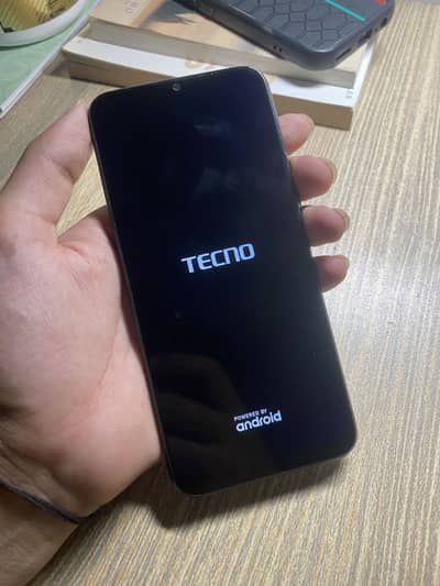 Tecno spark 4