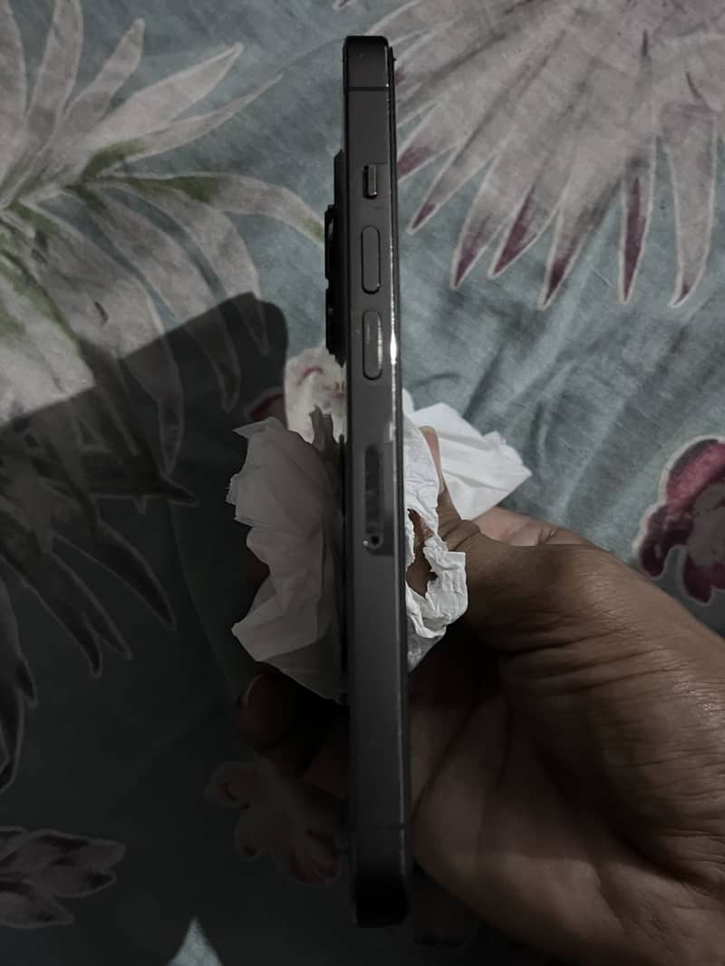 Apple iPhone 13 Pro 5