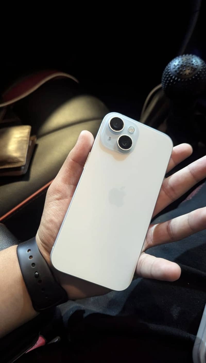 Apple iPhone 15 0