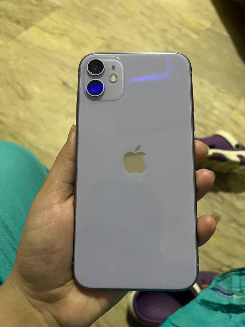 Apple iPhone 11 0