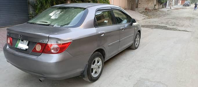 Honda City IDSI automatic vario