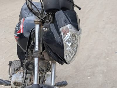 UD100