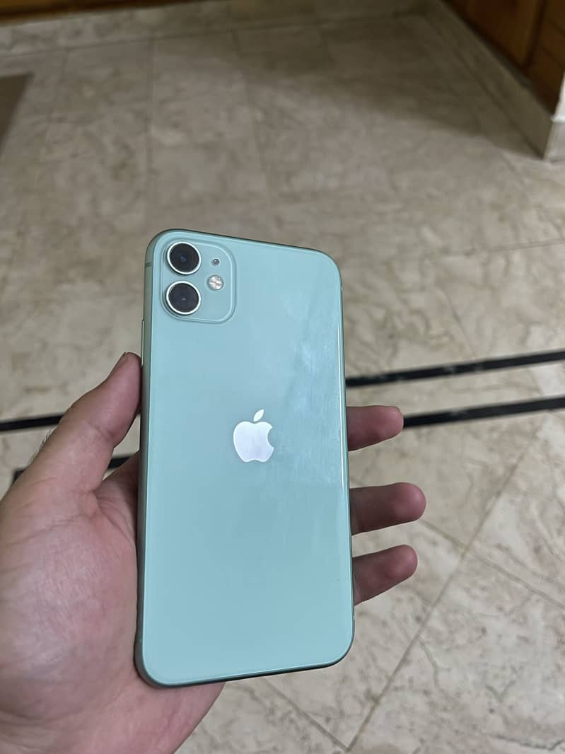 Apple iPhone 11 0