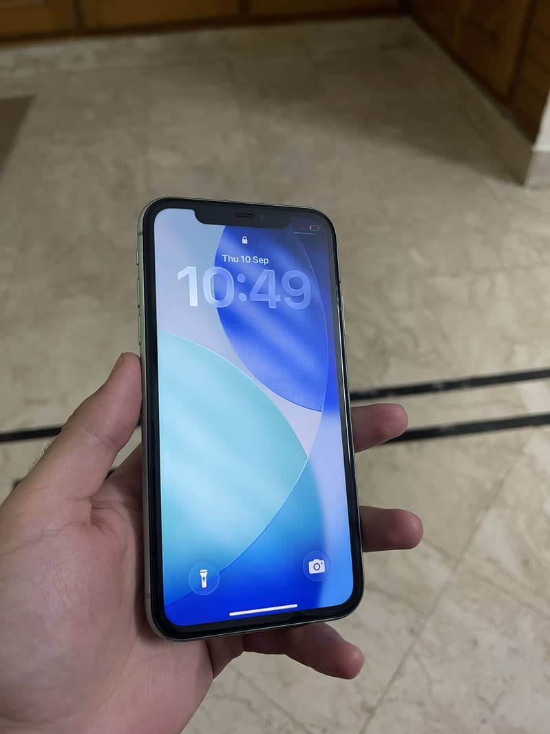 Apple iPhone 11 2