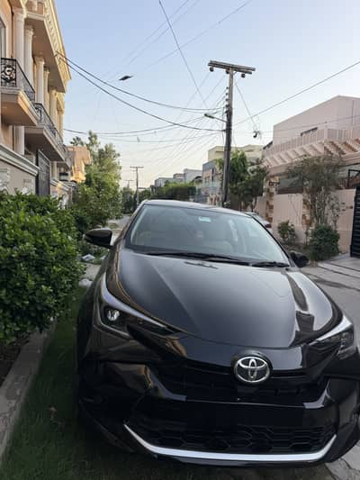 Toyota Yaris CVTI 1.3 GLi