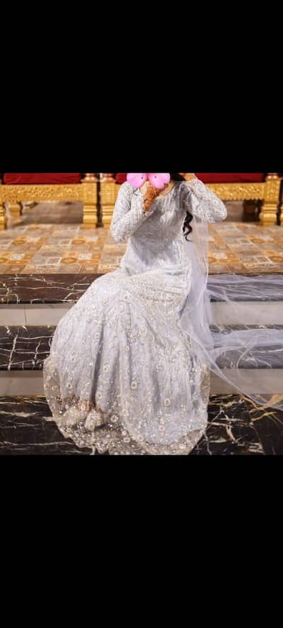 White walima maxi