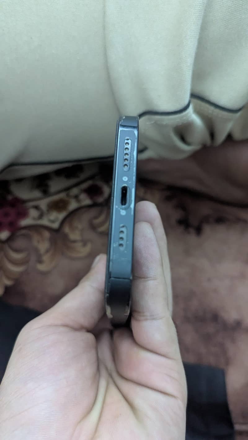Apple iPhone 14 Pro Max 2