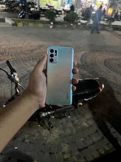OPPO Reno 6