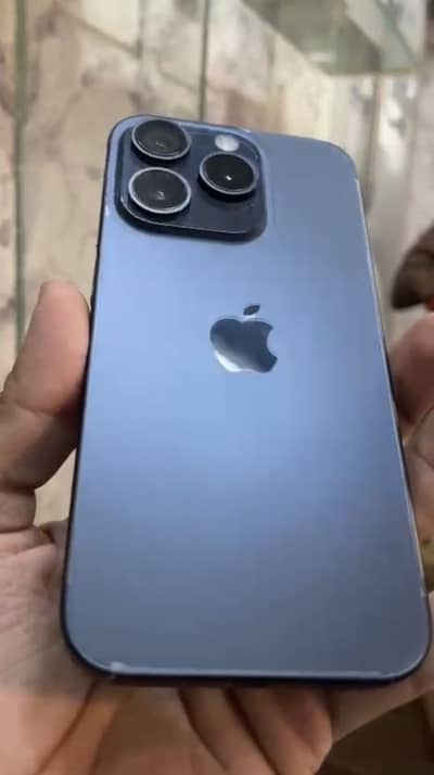 Apple iPhone 15 Pro