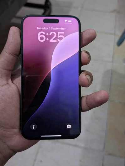 Apple iPhone 15 plus 128gb Sim locked