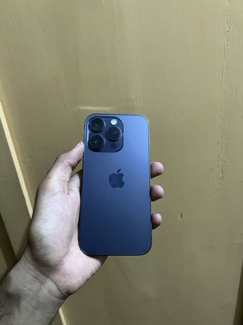 iPhone 14 Pro 0