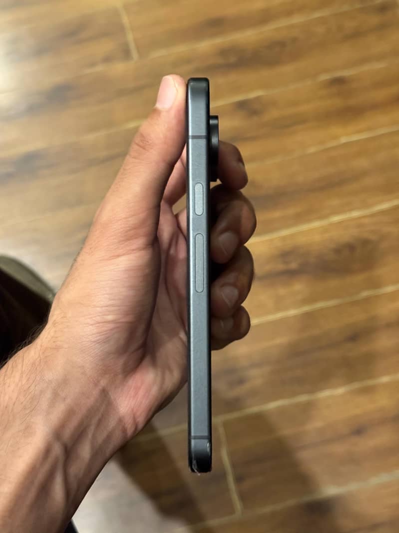 Google Pixel 9 3