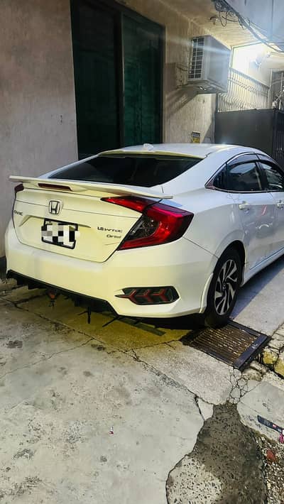 Honda Civic Oriel 2018