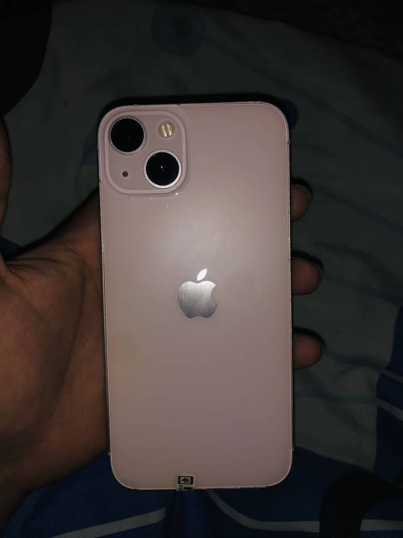 Apple iPhone 13 5