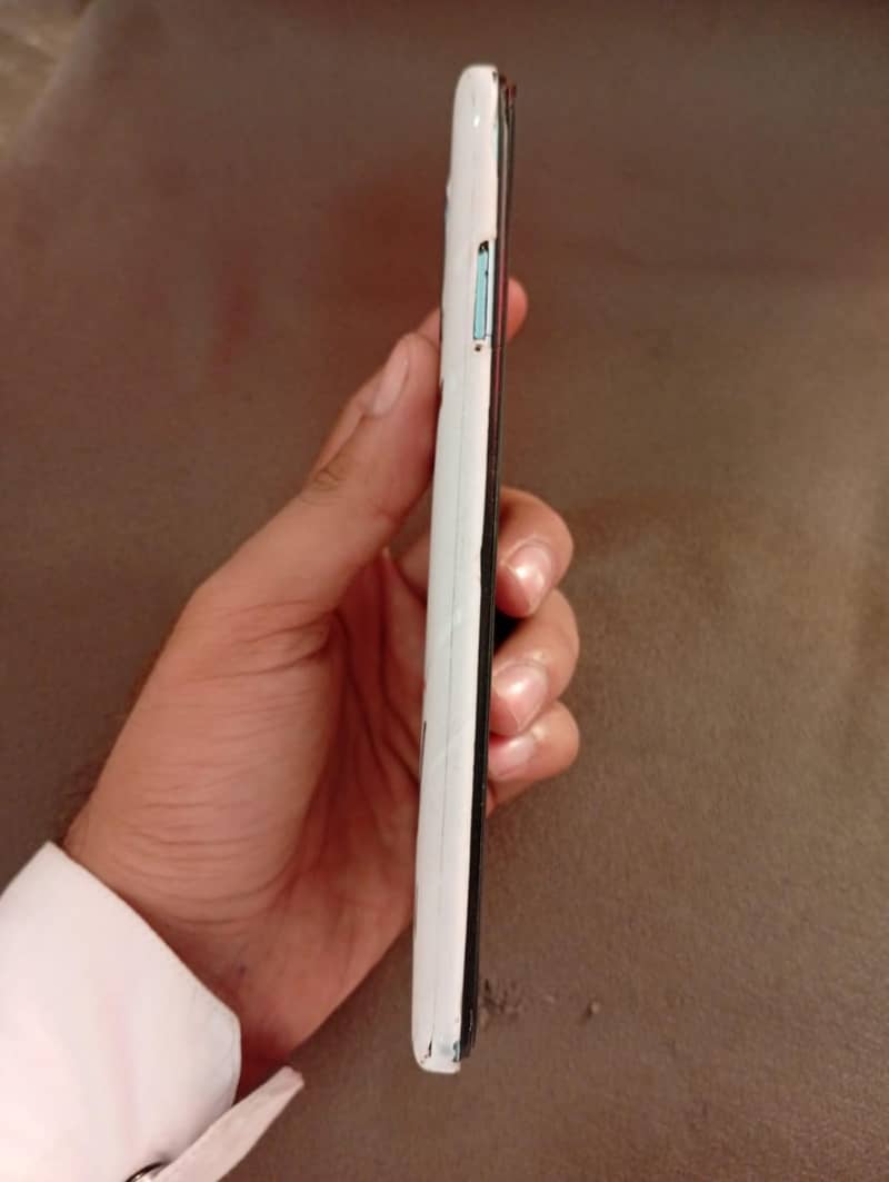 Tecno CAMON 16 SE 1