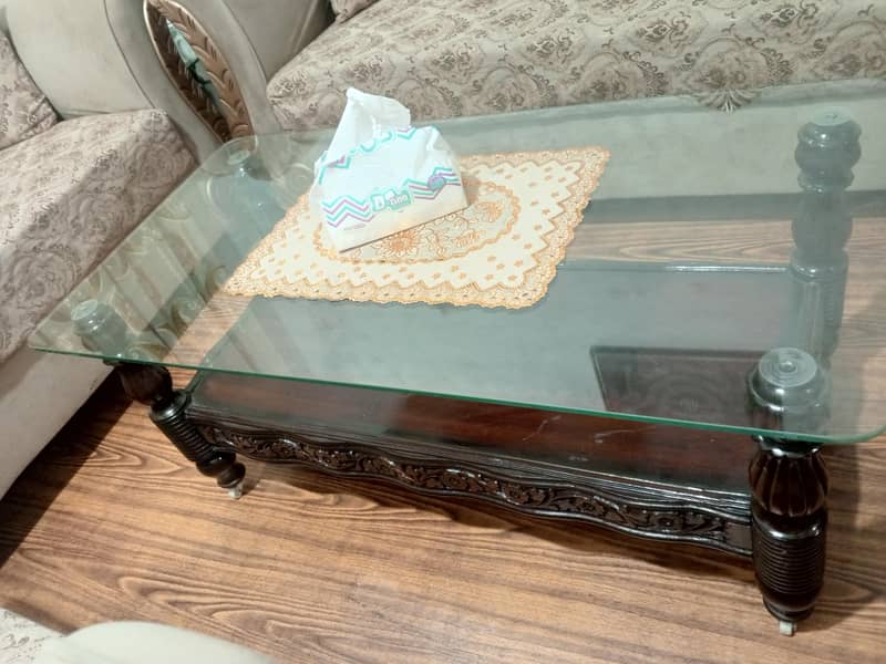 3 pic table set 4