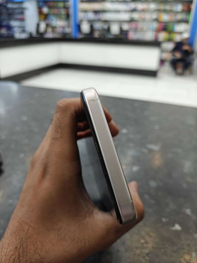 OPPO A6 3