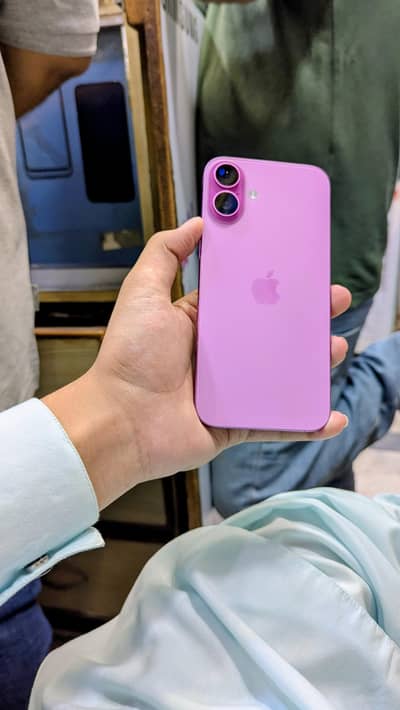 Apple iPhone 16 Plus