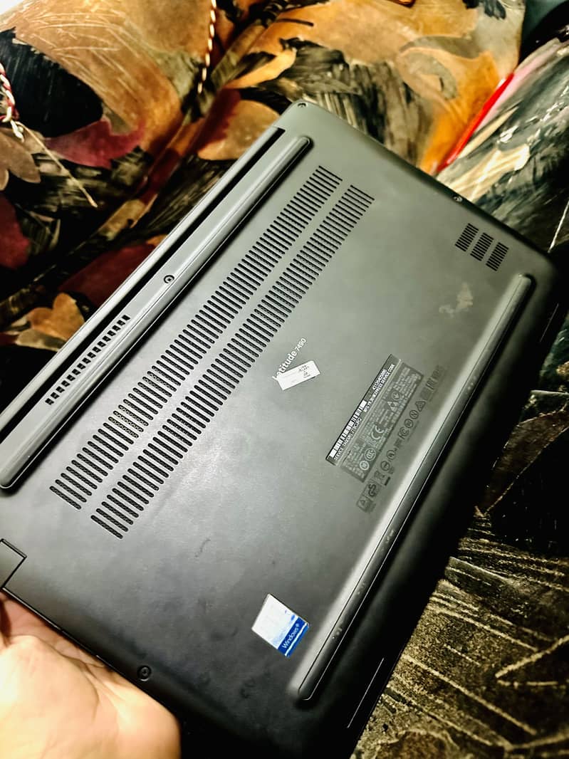 Core i5 8th Gen (Touchscreen) 3