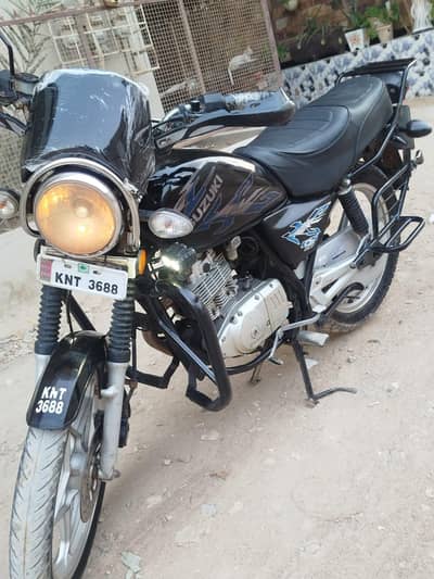 Suzuki GS SE 2020#0/3/1/7/0/0/2/4/6/2/9