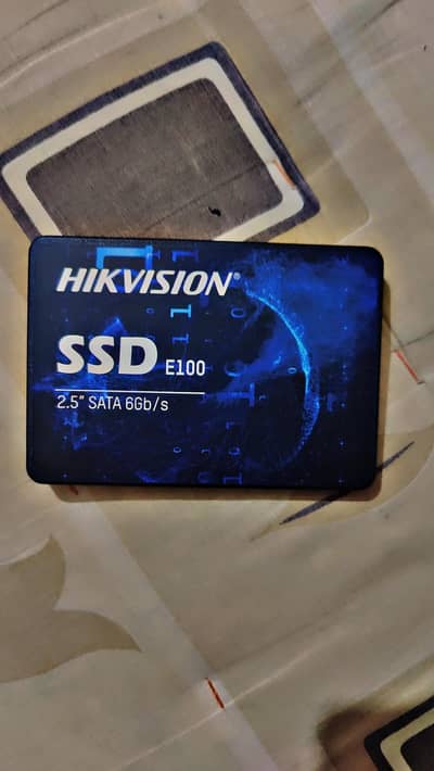 Hikevision 2.5 2TB SSD with 99 health