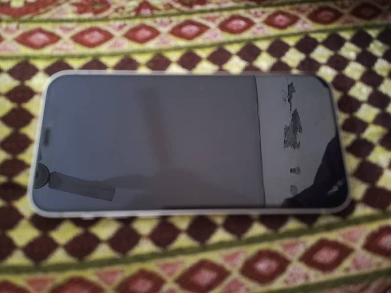 Apple iPhone 12 1