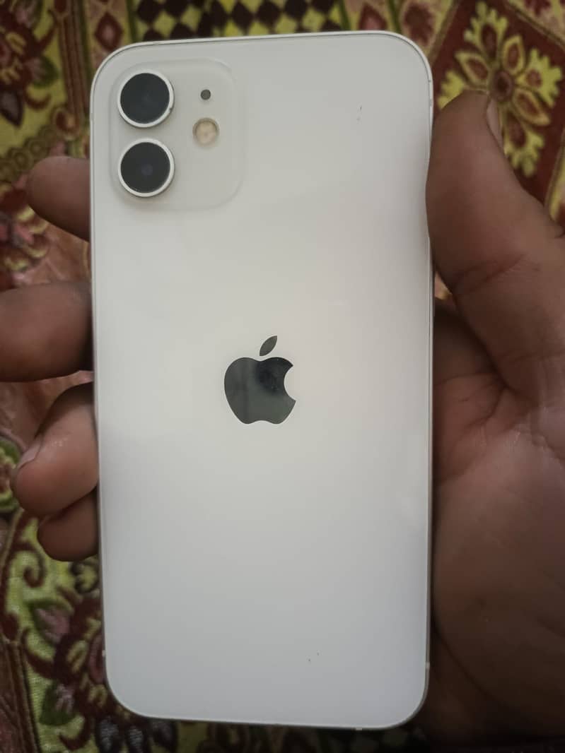 Apple iPhone 12 5