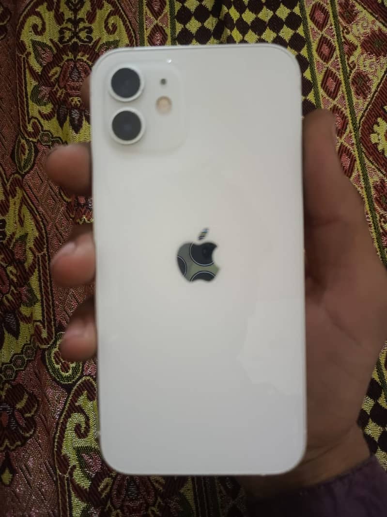 Apple iPhone 12 9