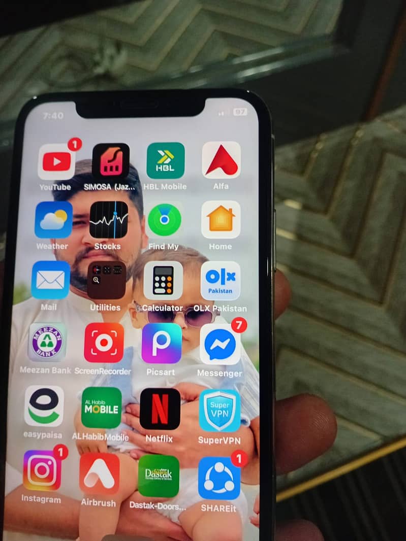 Apple iPhone X 6