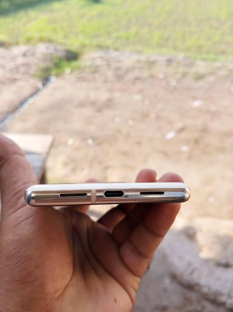 Google Pixel 6 Pro 11
