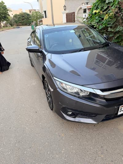 Honda Civic VTi Oriel Prosmatec 2017 I Karachi registered