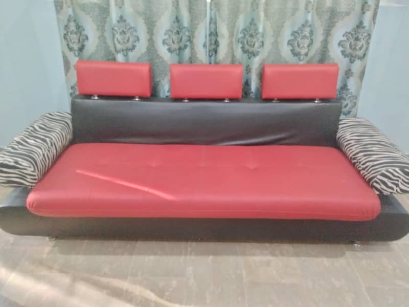 free sofa table 0