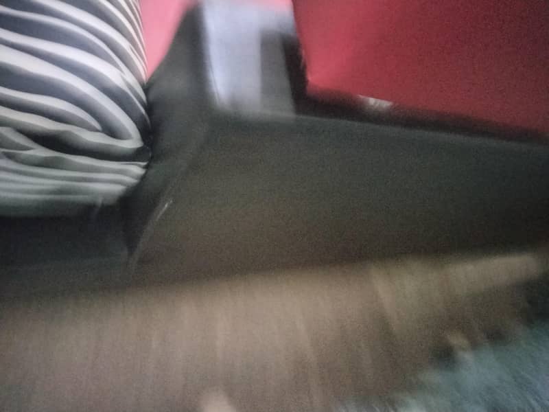 free sofa table 3