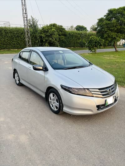 Honda City IVTEC 2013 80% Genuine