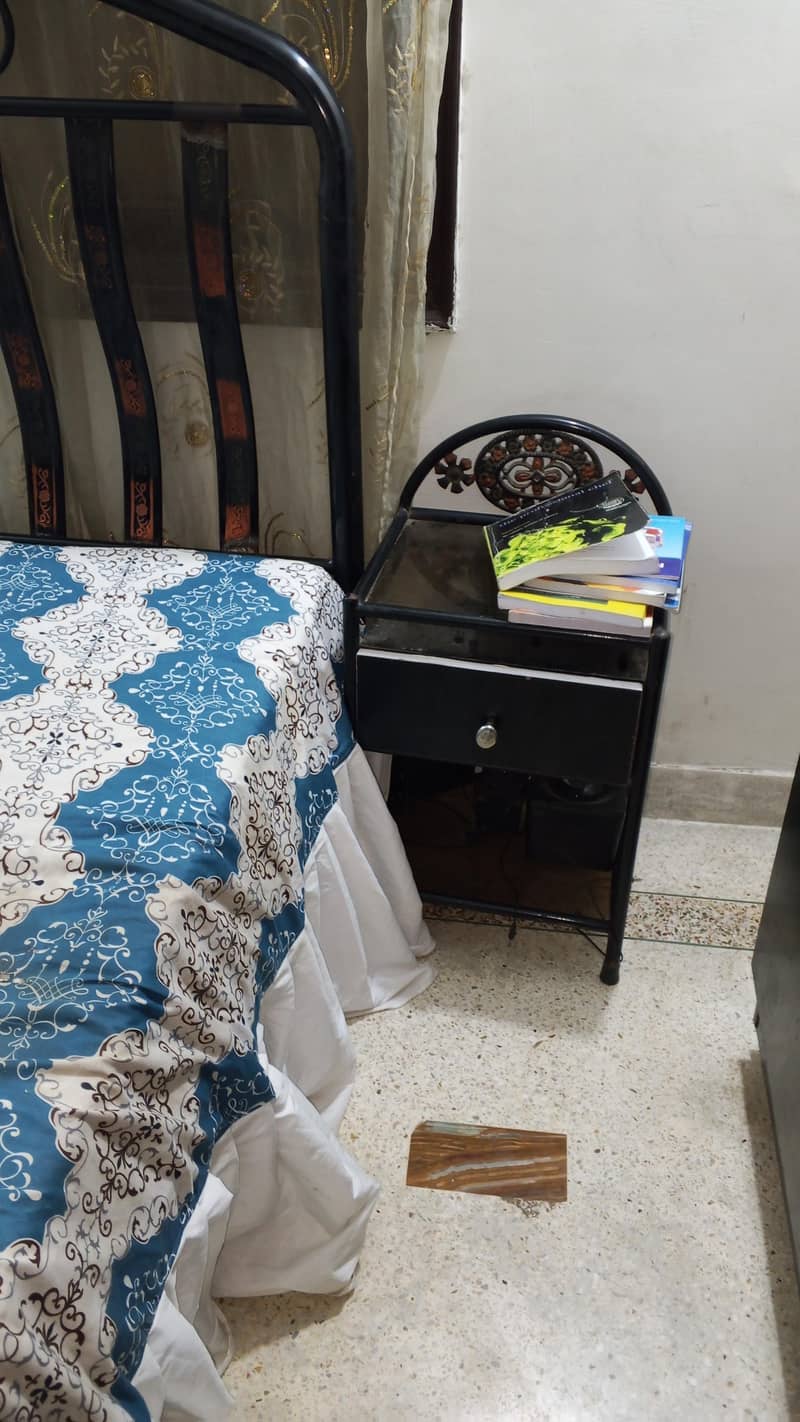 Iron bed set 3