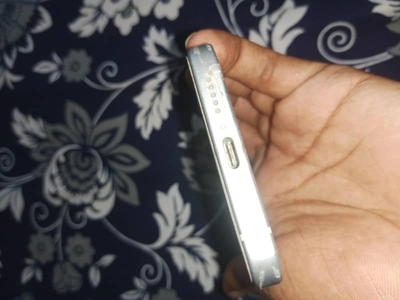 Apple iPhone 15 1