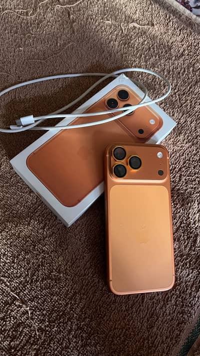 iPhone 17 Pro Max   Cosmic Orange