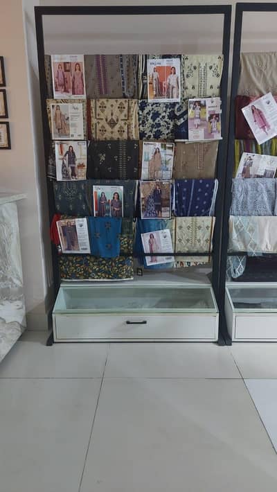 Display Stand for Un Stitch Cloths