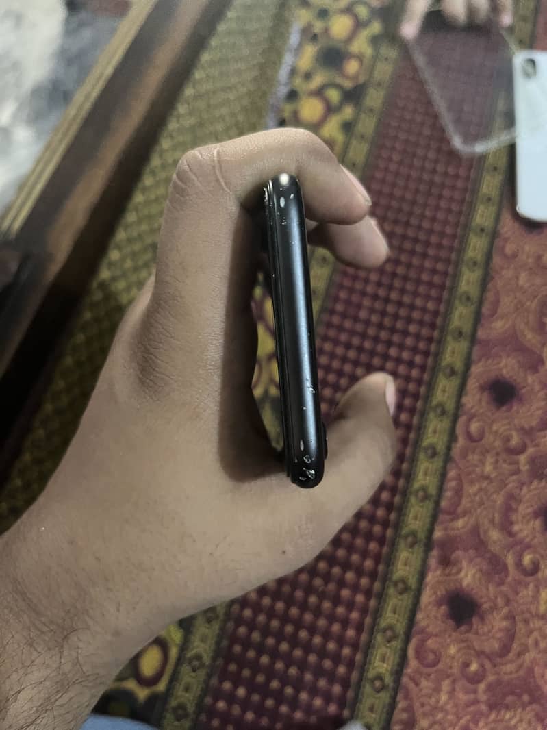 Apple iPhone 7 1