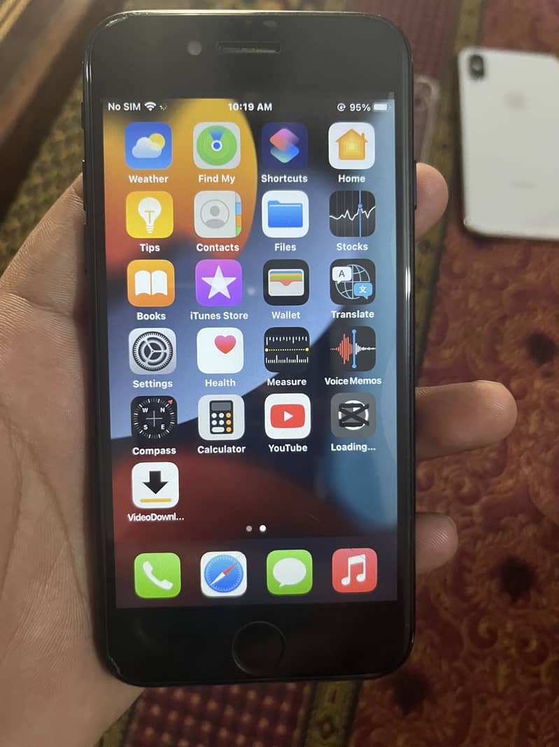 Apple iPhone 7 13