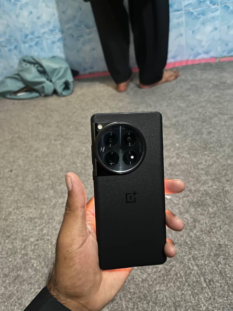 OnePlus 12 16GB/512GB Official PTA Approved 9