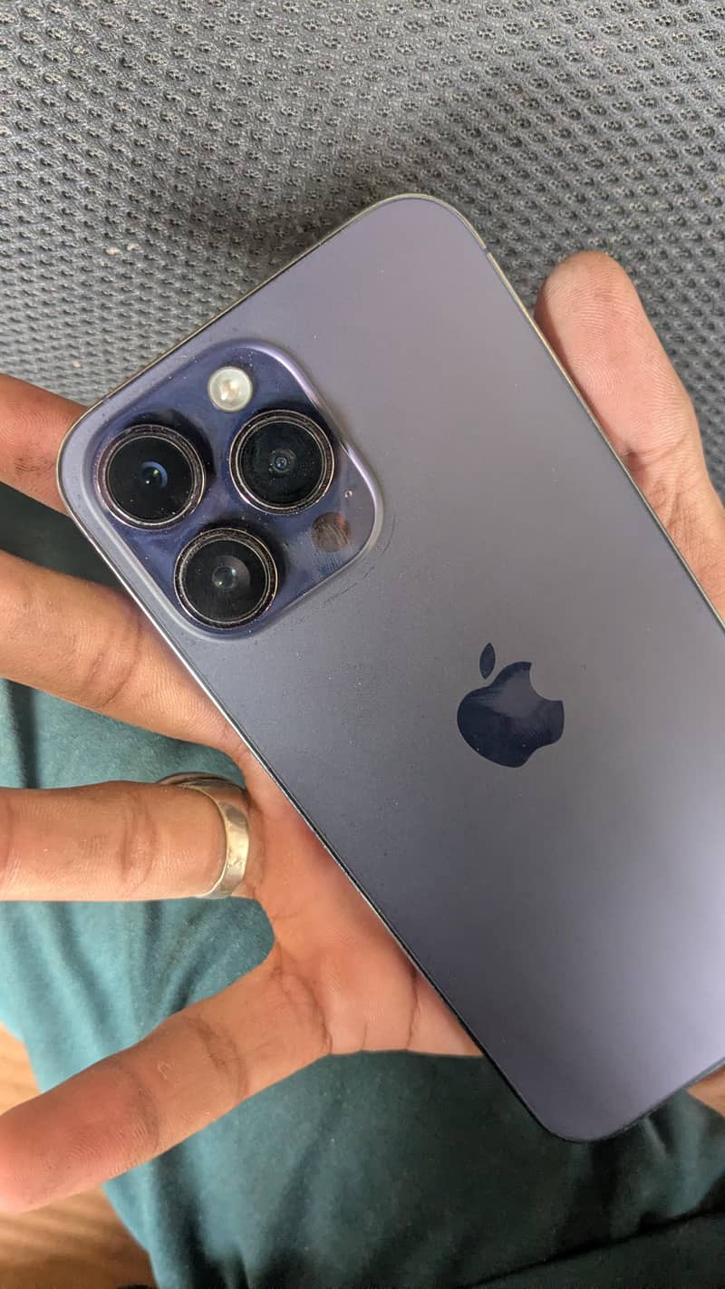 Apple iPhone 14 Pro Max 2