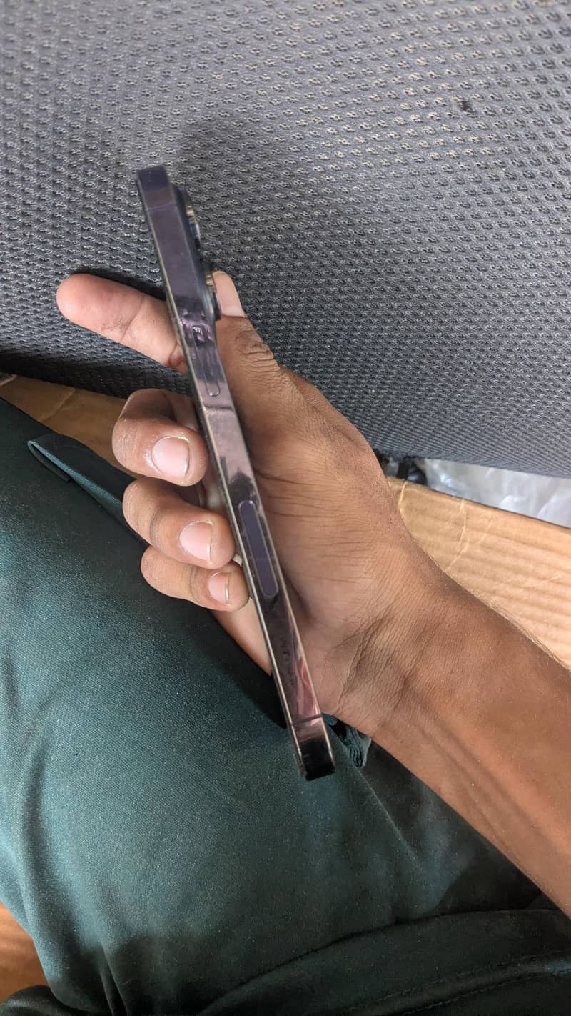 Apple iPhone 14 Pro Max 7