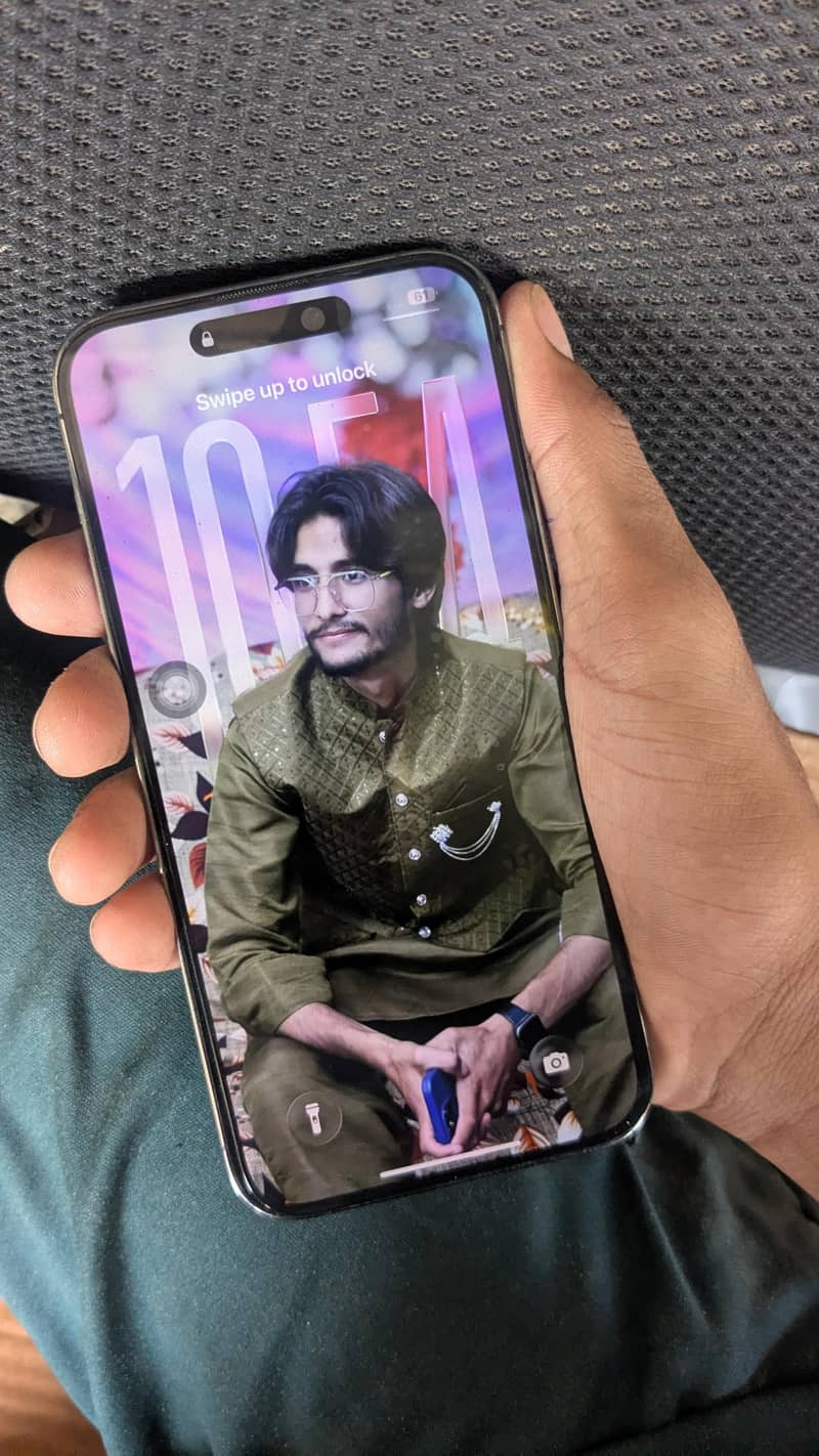 Apple iPhone 14 Pro Max 8