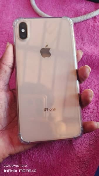 xs max 1