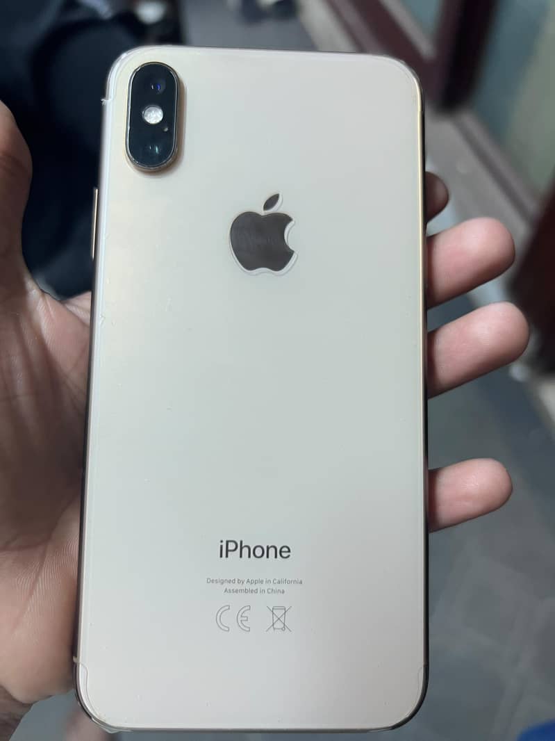 iPhone Xs 0