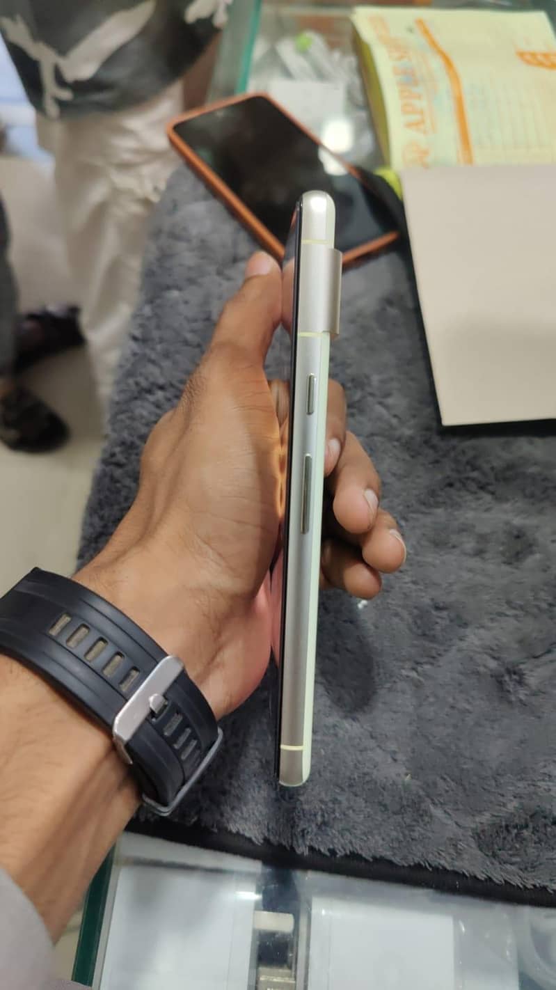 Google Pixel 7 2